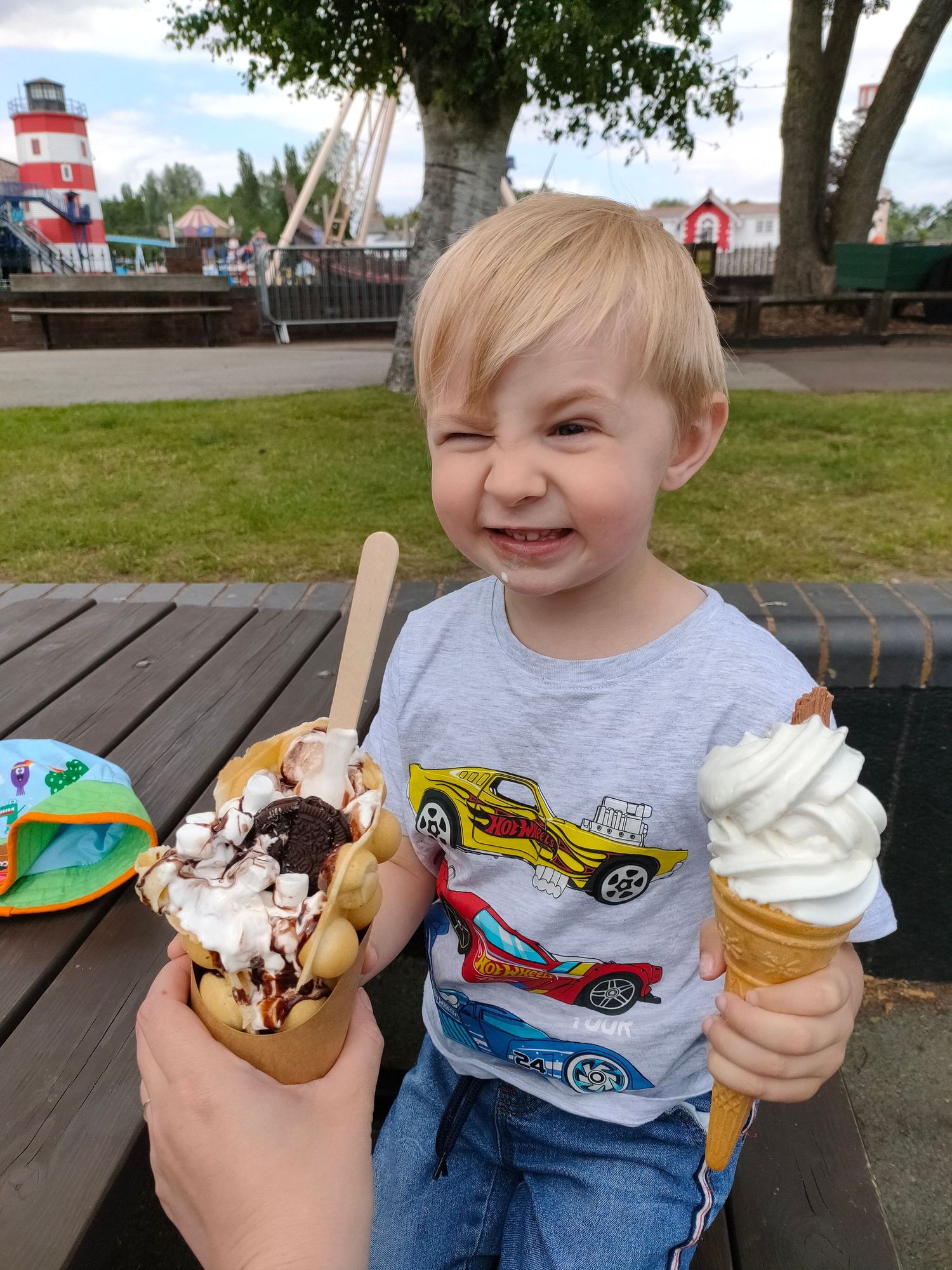 Drayton Manor sweet bubble waffle