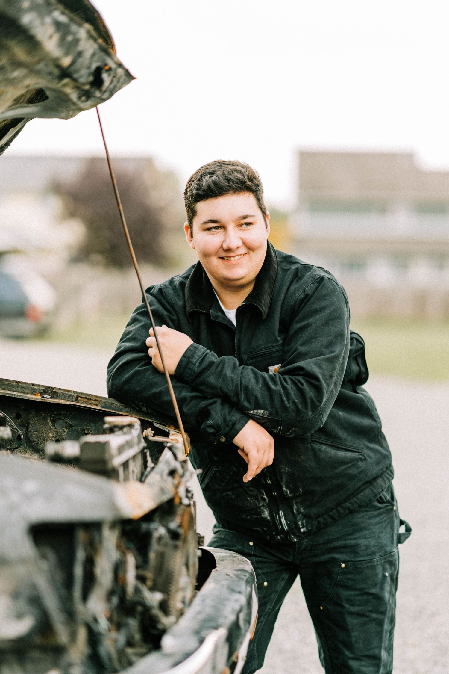 Mechanic-Shots+Golden-Isles+Unique-Senior-Session+BWK+ LINDY REBRO PHOTOGRAPHY-Senior-Portraits+Georgia