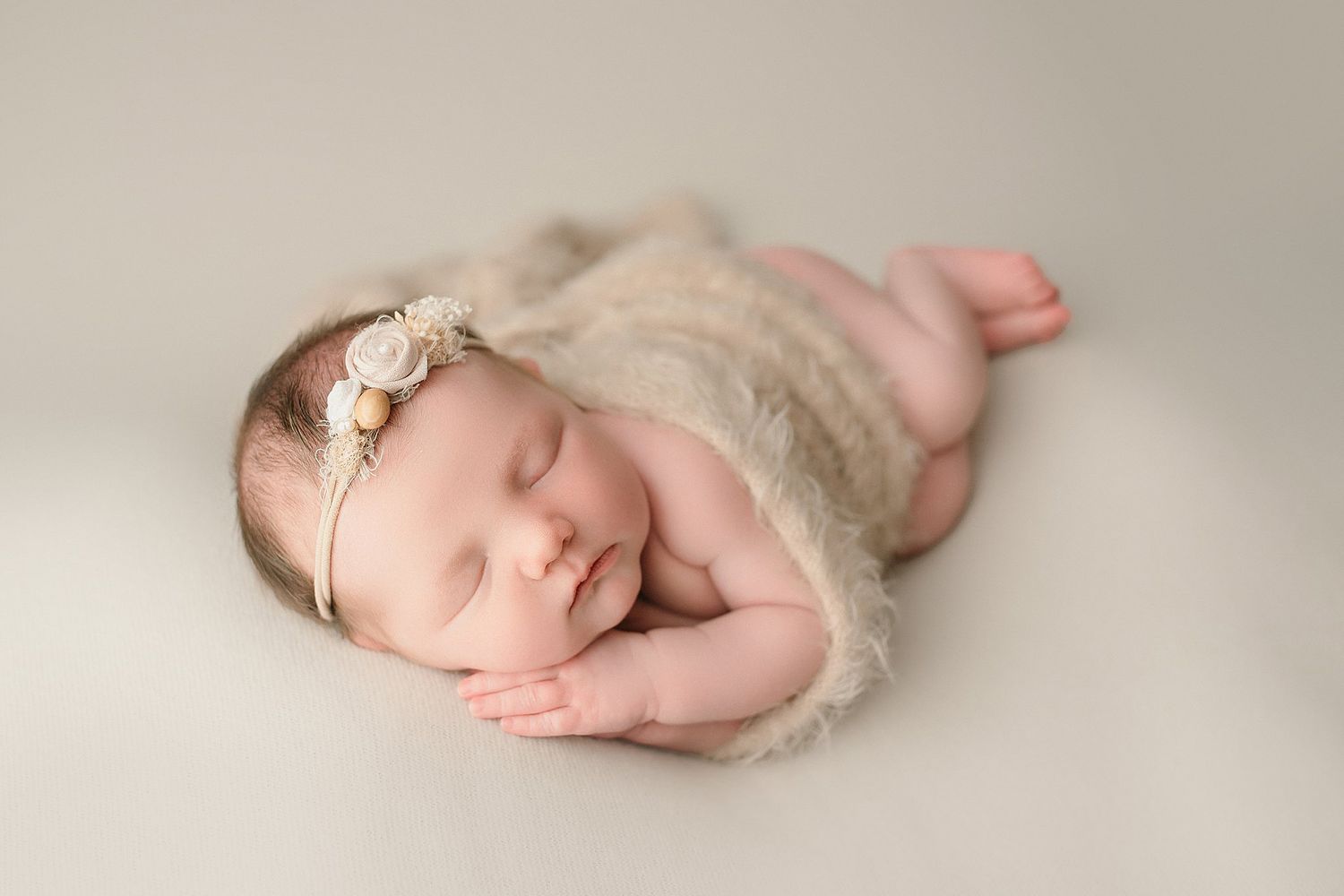 Lee Barrow Photography Wood River IL Newborn Photographer