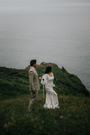 Elopement in Cannon Beach Oregon. Oregon coast Elopement photographer. Oregon coast wedding photographer. Adventure elopement photographer.