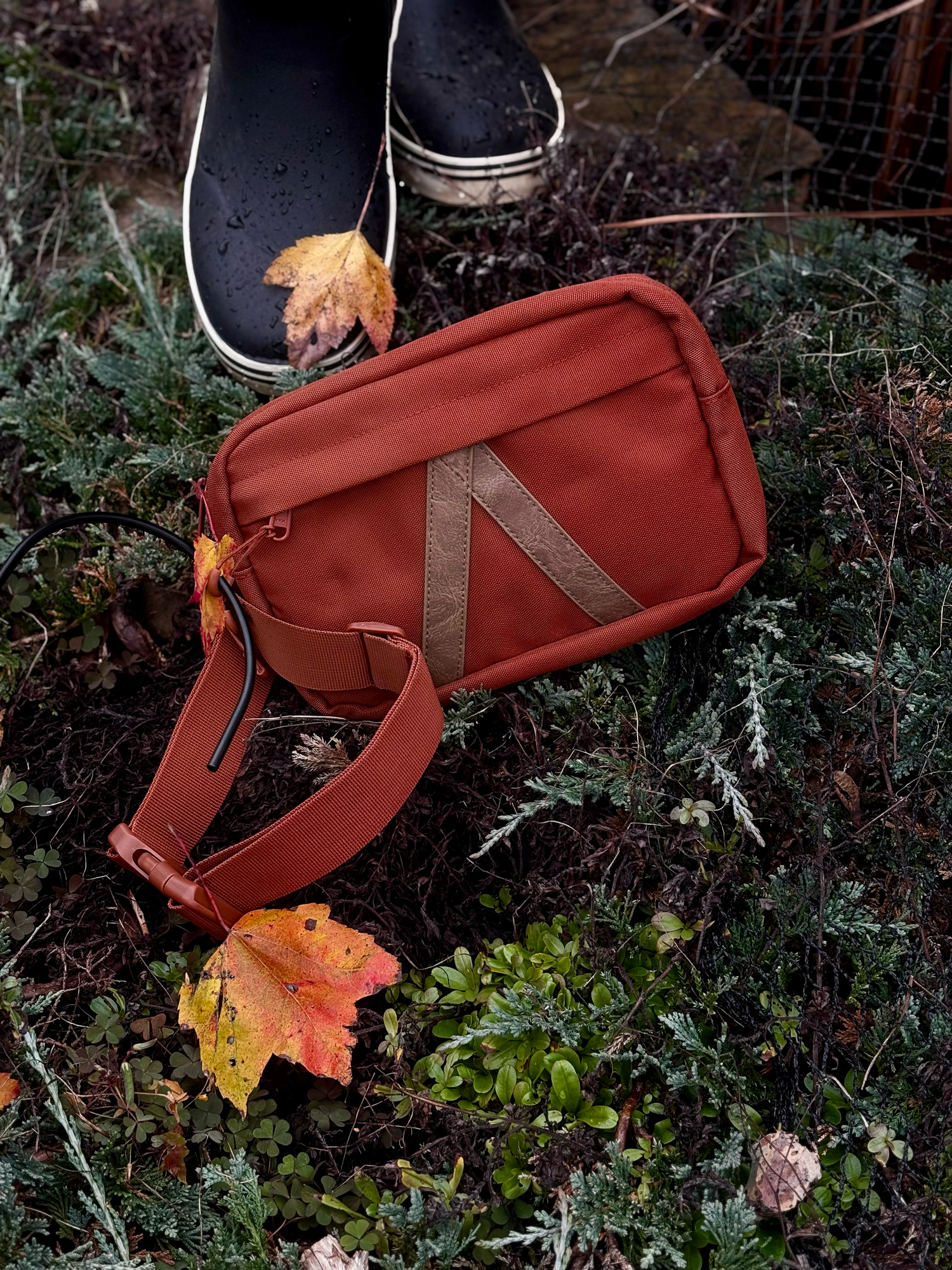Clay Crossbody