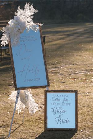 welcome details in Hanmner Springs wedding