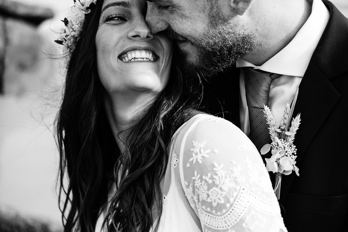 Fotografía documental de boda en Valencia. Reportaje fotográfico en O GROVE, GALICIA. Fotógrafo de boda Valencia