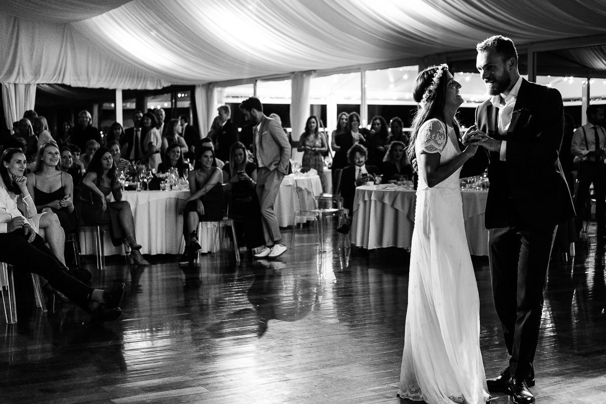 Fotografía documental de boda en Valencia. Reportaje fotográfico en O GROVE, GALICIA. Fotógrafo de boda Valencia