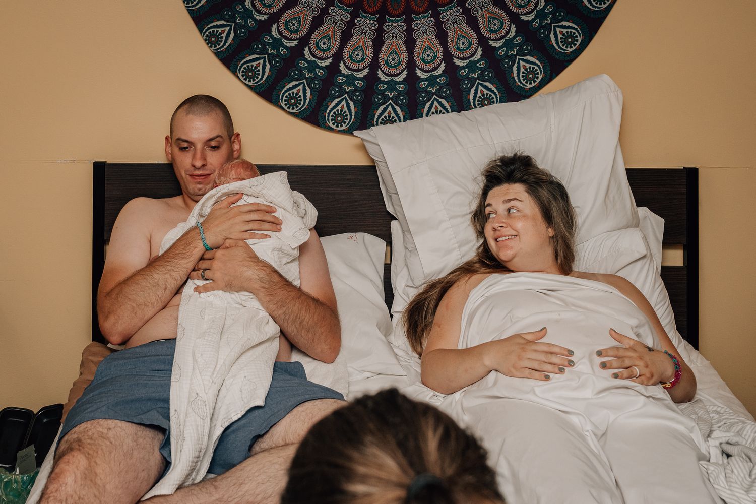 doula and birth photographer near me in northern Virginia