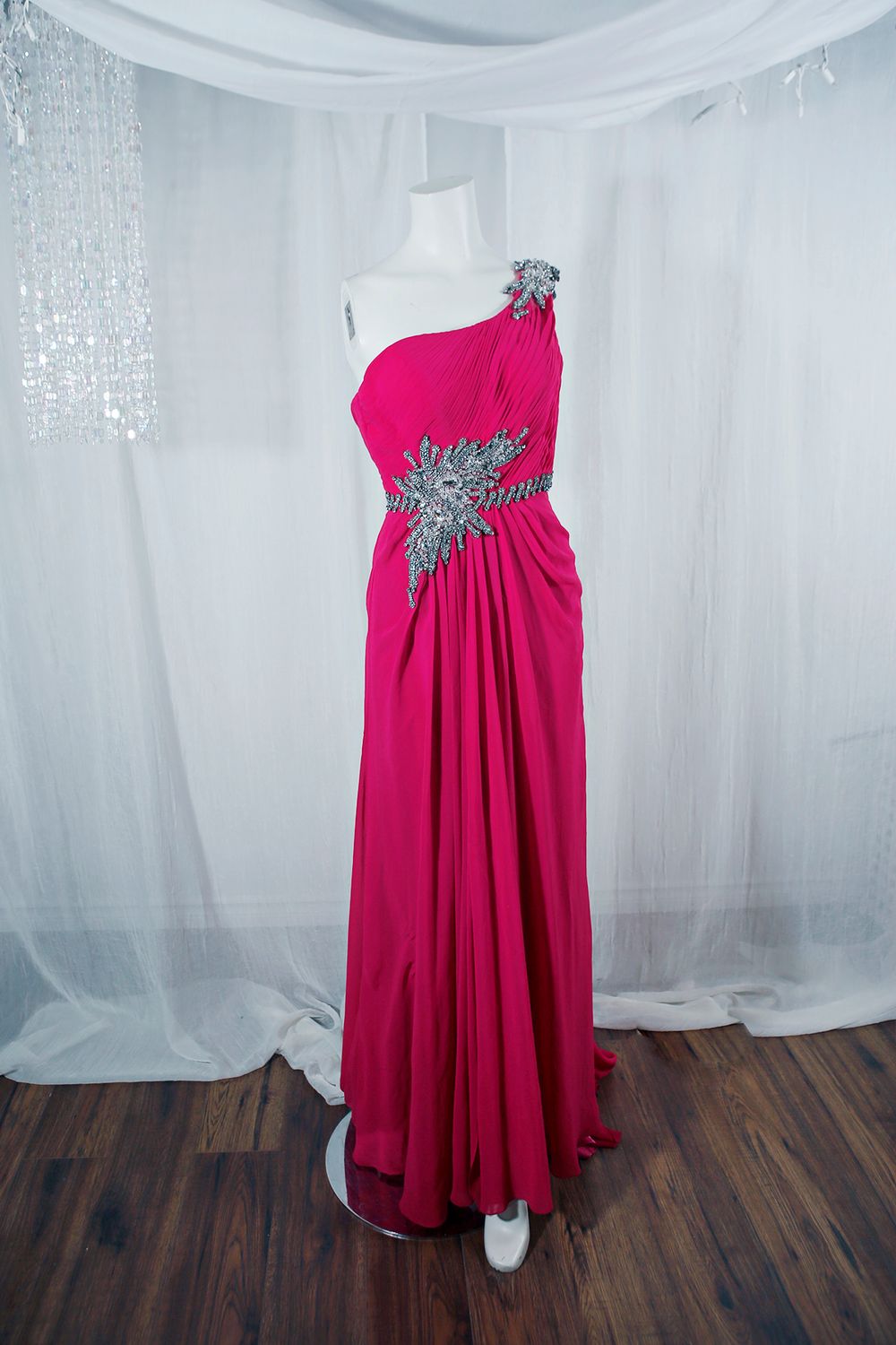 Alberta calgary gown/dress for rent