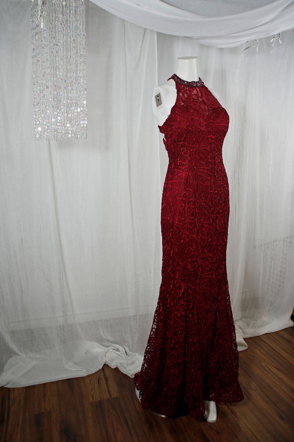 Alberta calgary gown/dress for rent