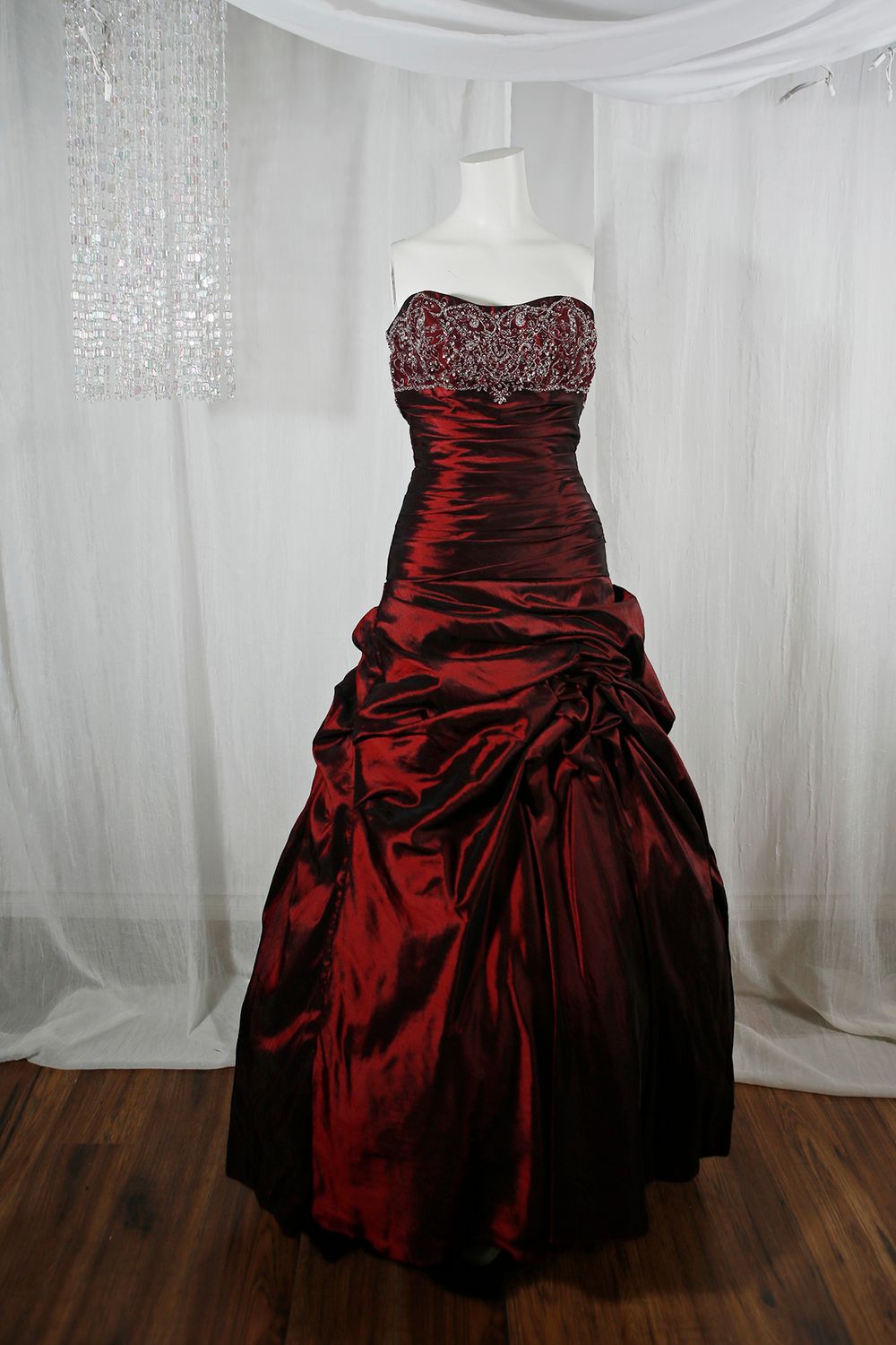 Alberta calgary gown/dress for rent