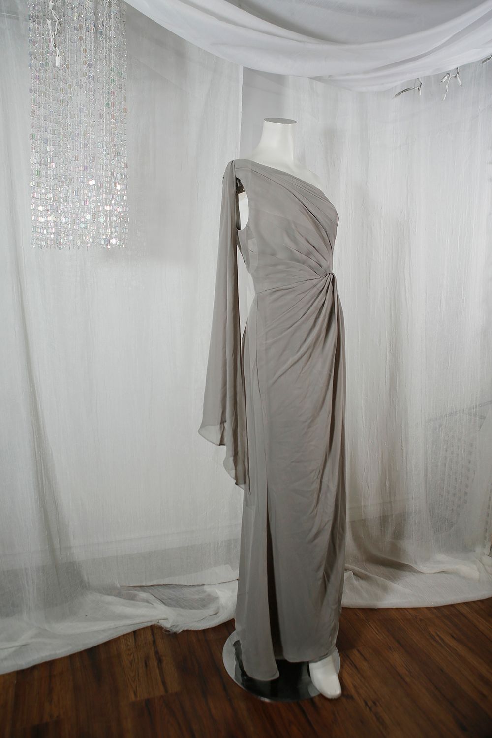 Alberta calgary gown/dress for rent
