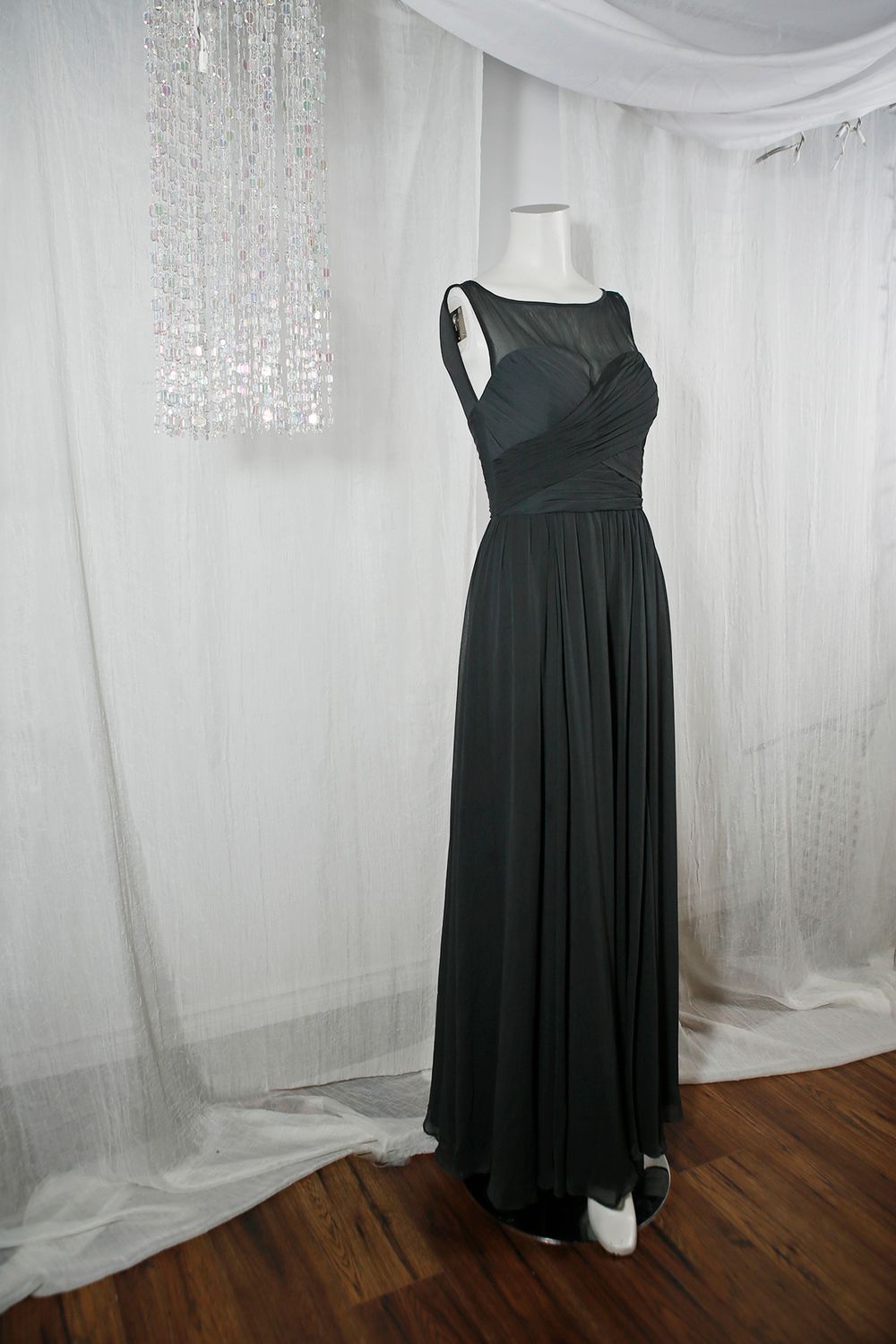 Alberta calgary gown/dress for rent