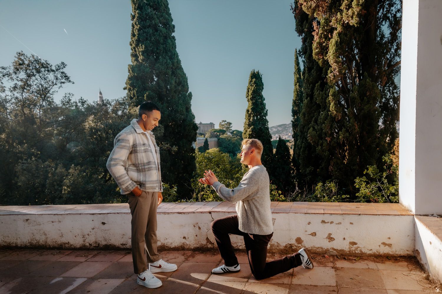 Jardines de laribel proposal photoshoot in Barcelona