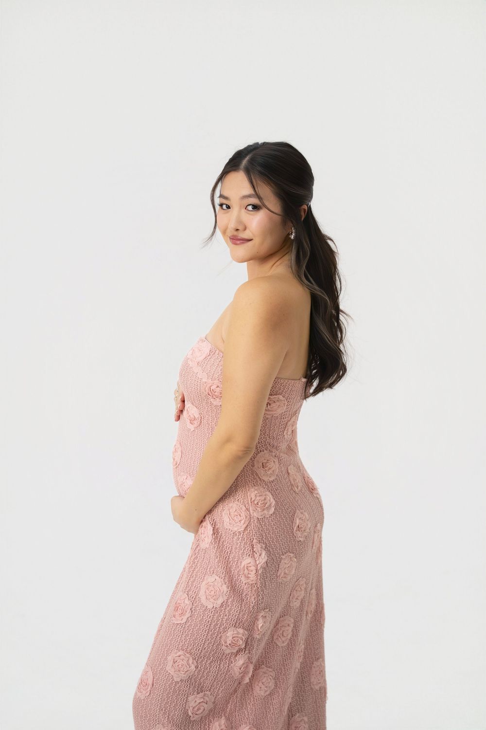 Maternity photoshoot of a woman in studio setting in Palatine, IL