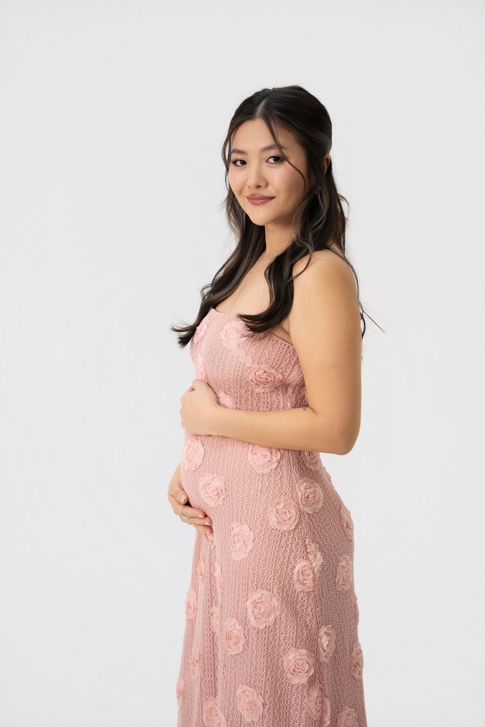 Maternity photoshoot of a woman in studio setting in Palatine, IL