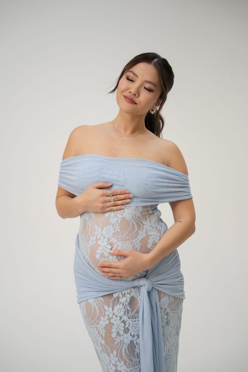 Maternity photoshoot of a woman in studio setting in Palatine, IL