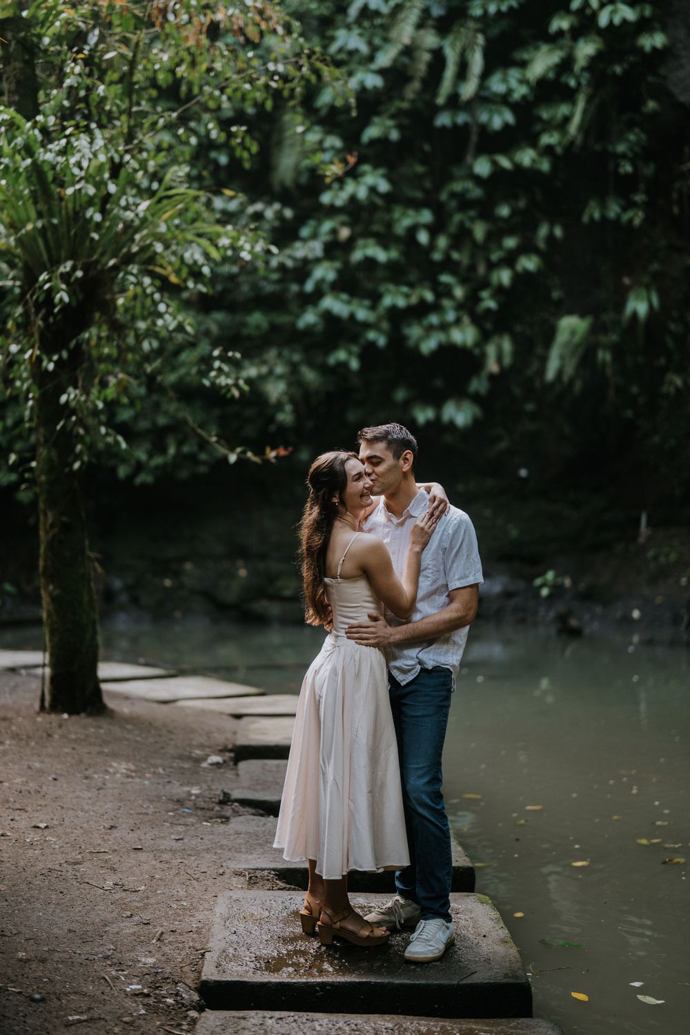 Secret proposal couple photoshoot at Ulu Petanu Waterfall Bali