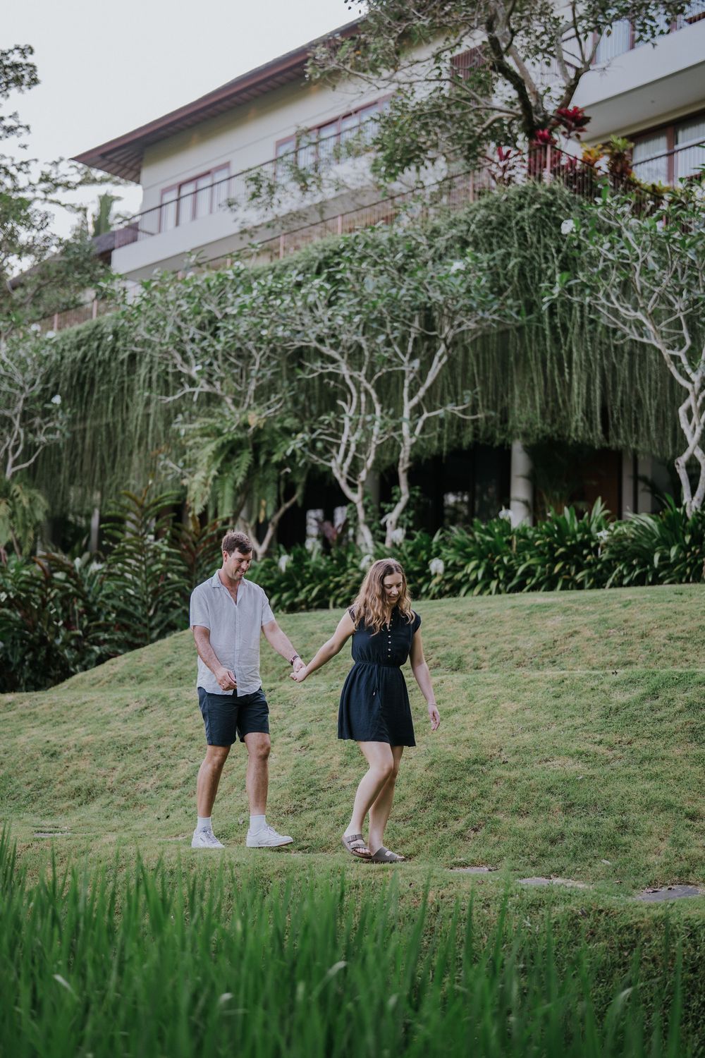 Bali couple photography services Impiana Private Villas Ubud.