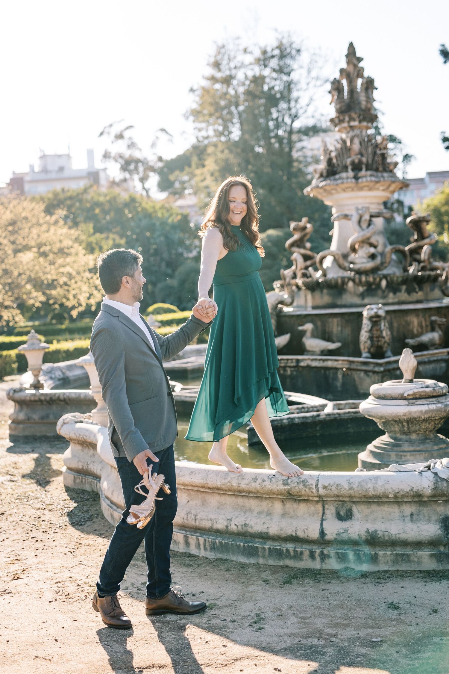 Romantic engagement session in Vandelli Botanical Garden Lisbon