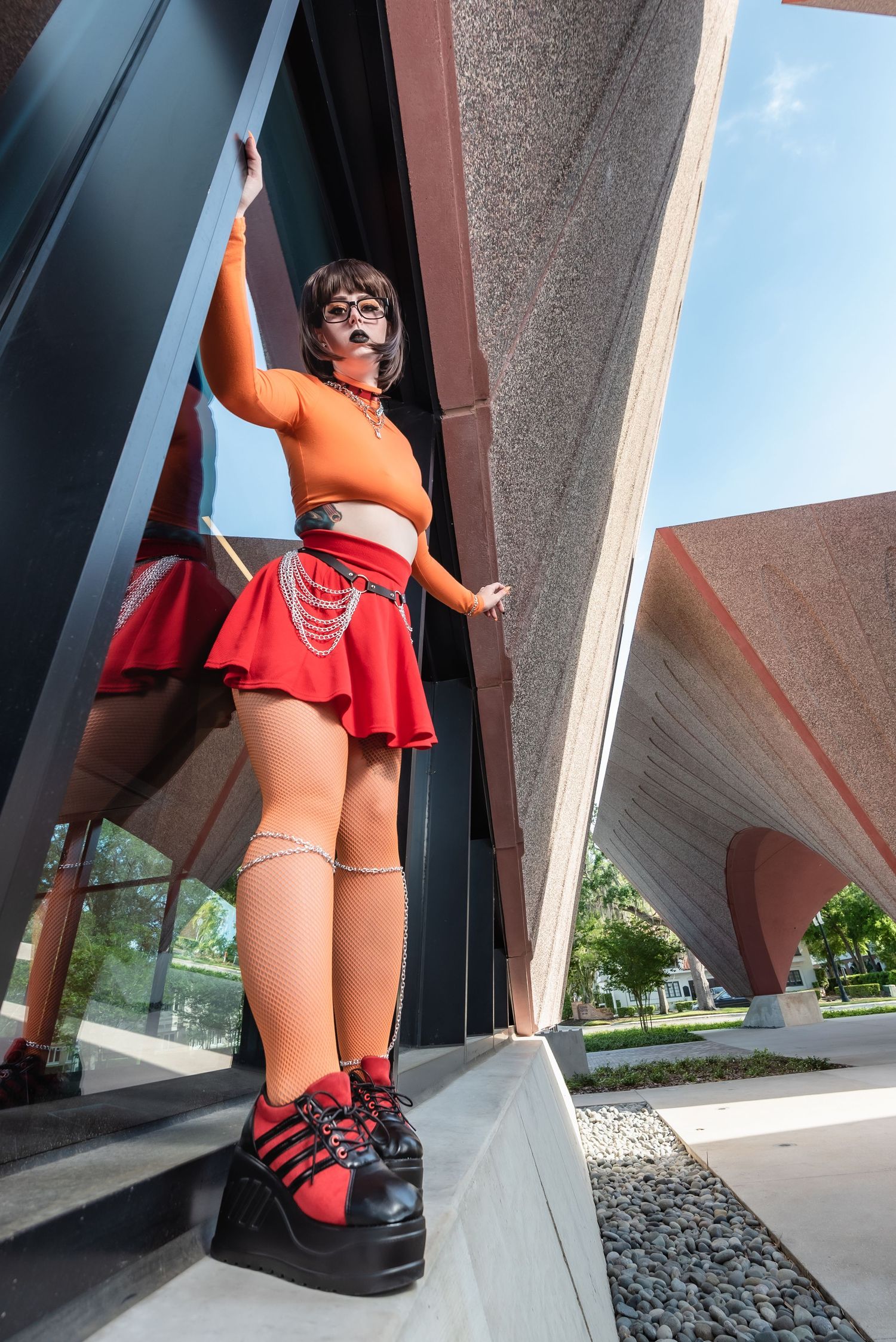 Cosplay photography in Richmond VA with a cinematic Velma-inspired session. Creative portrait photographer capturing fantasy.