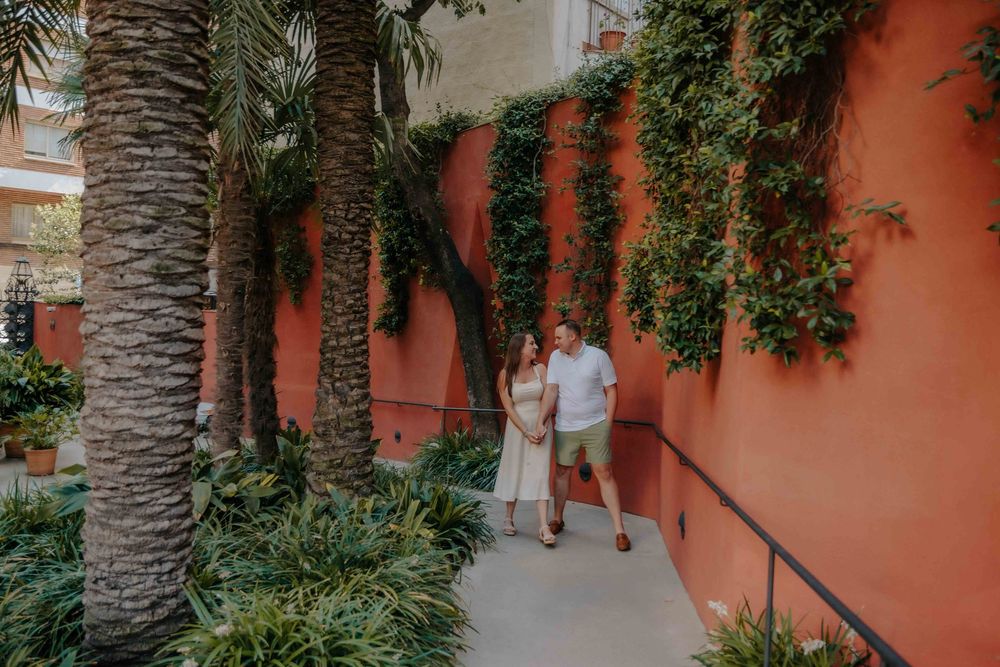 Romantic Barcelona afternoon photoshoot