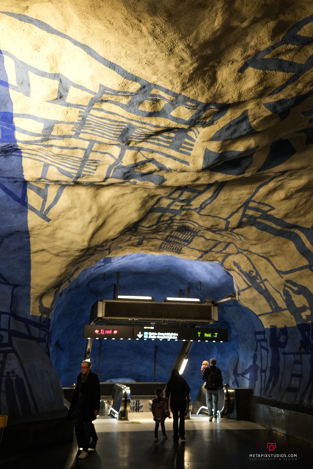Metapixels Photography
Copyright Image 2025
Stockholm Metro Station Interior