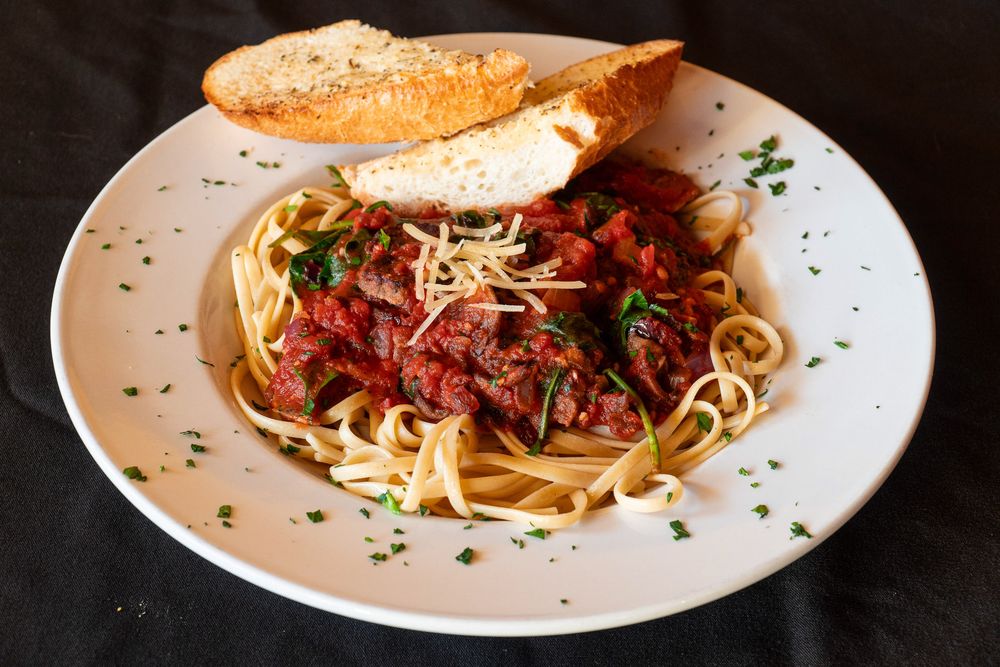 Close-up shots of pasta dishes with meat sauce and garnishes on white plates arranged in a horizontal sequence.