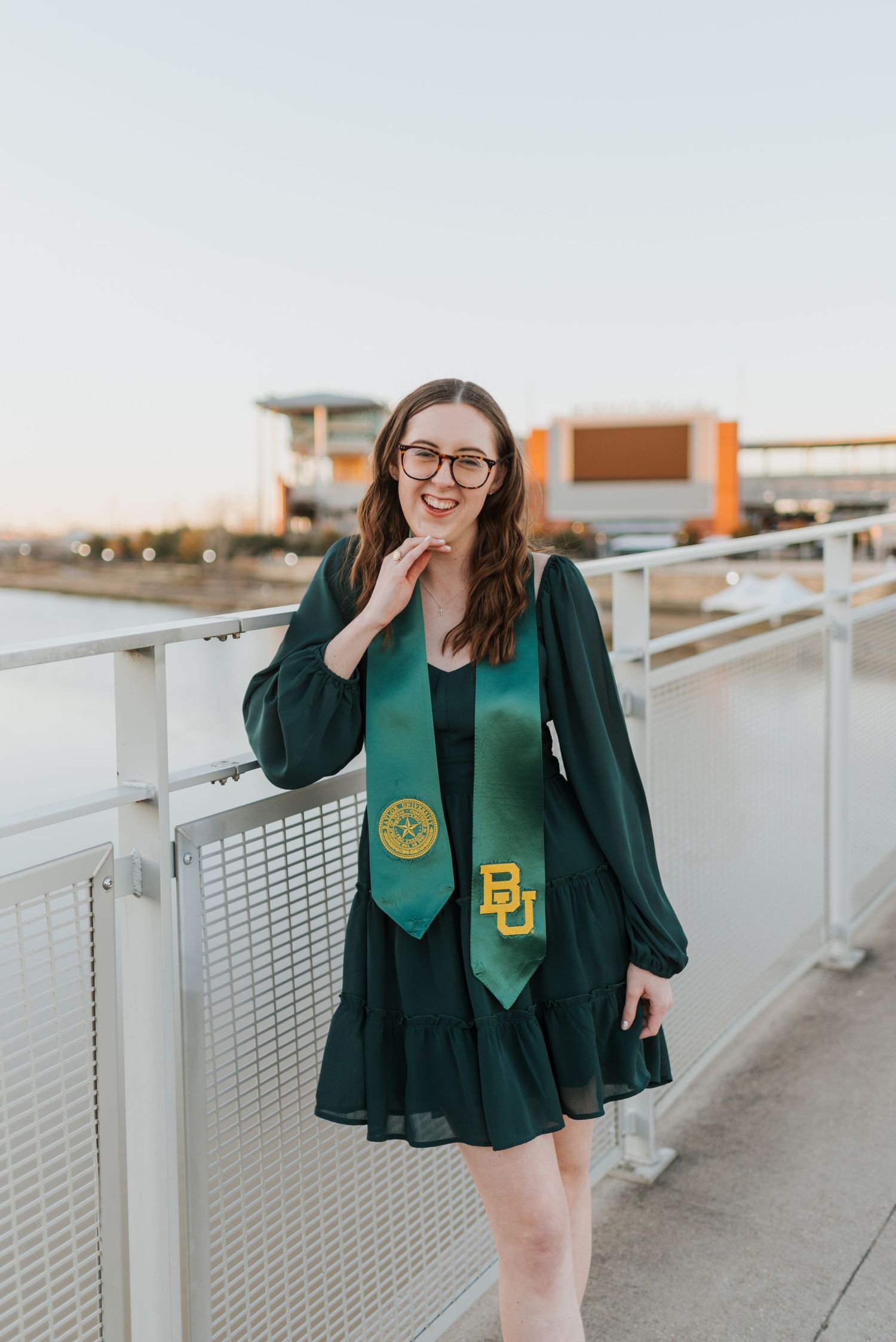 Baylor University Grad Photos, Graduation Photos, Grad Photos, Golden Graduates, Anna Romani Photography, McLane Bridge