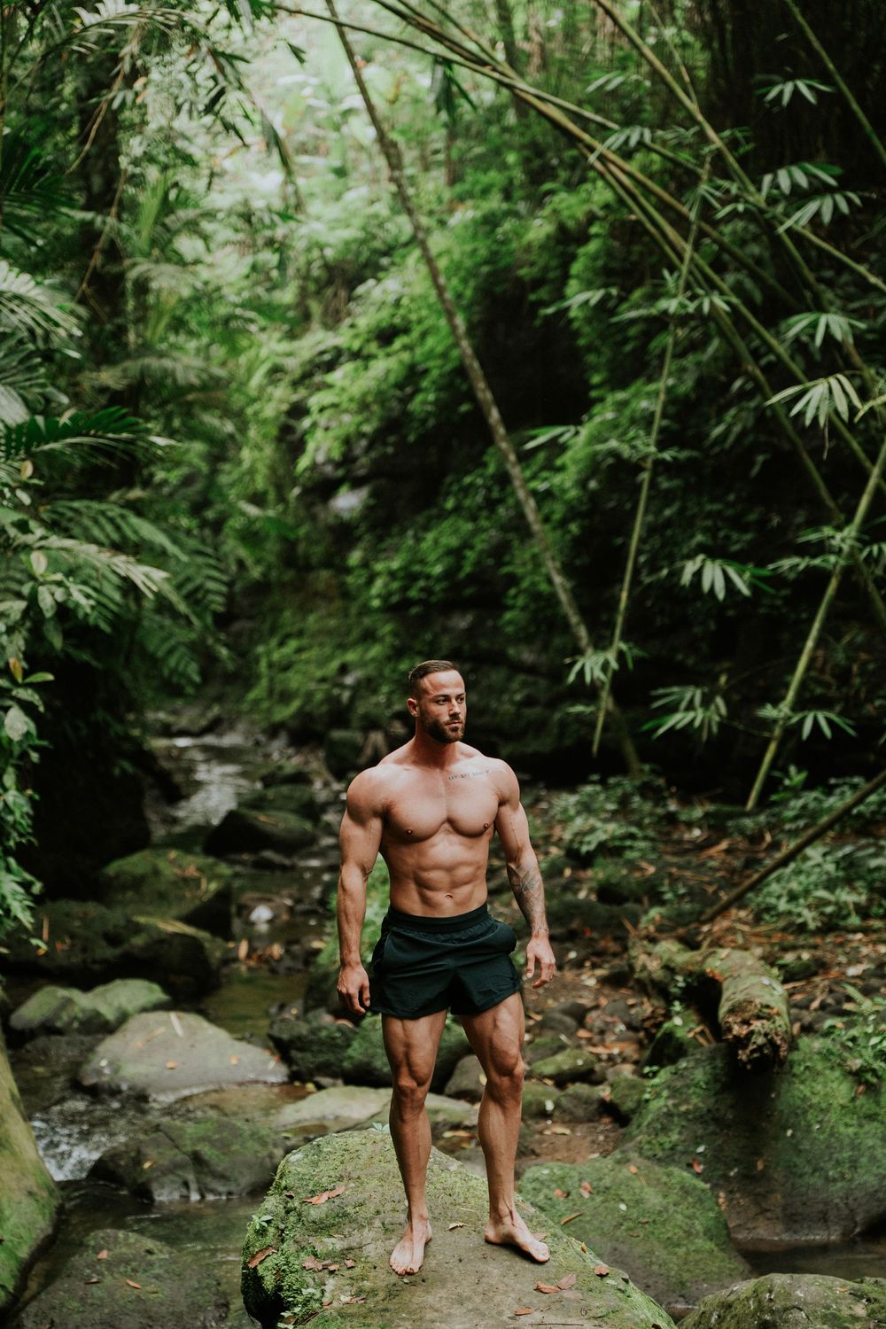Solo portrait photography in Bali with nature background