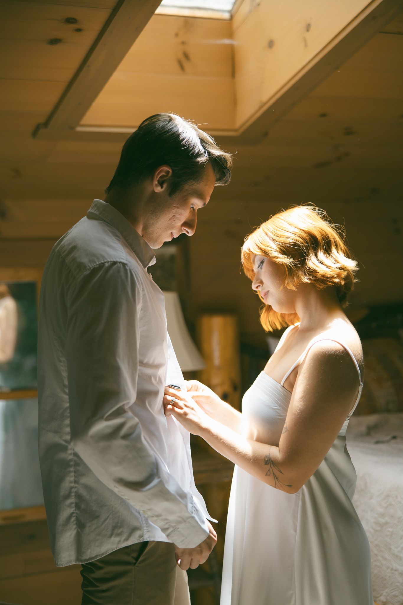 mountain cabin wedding day couple getting ready elopement private adventurous romantic moody vintage alternative NC SC GA TN photography