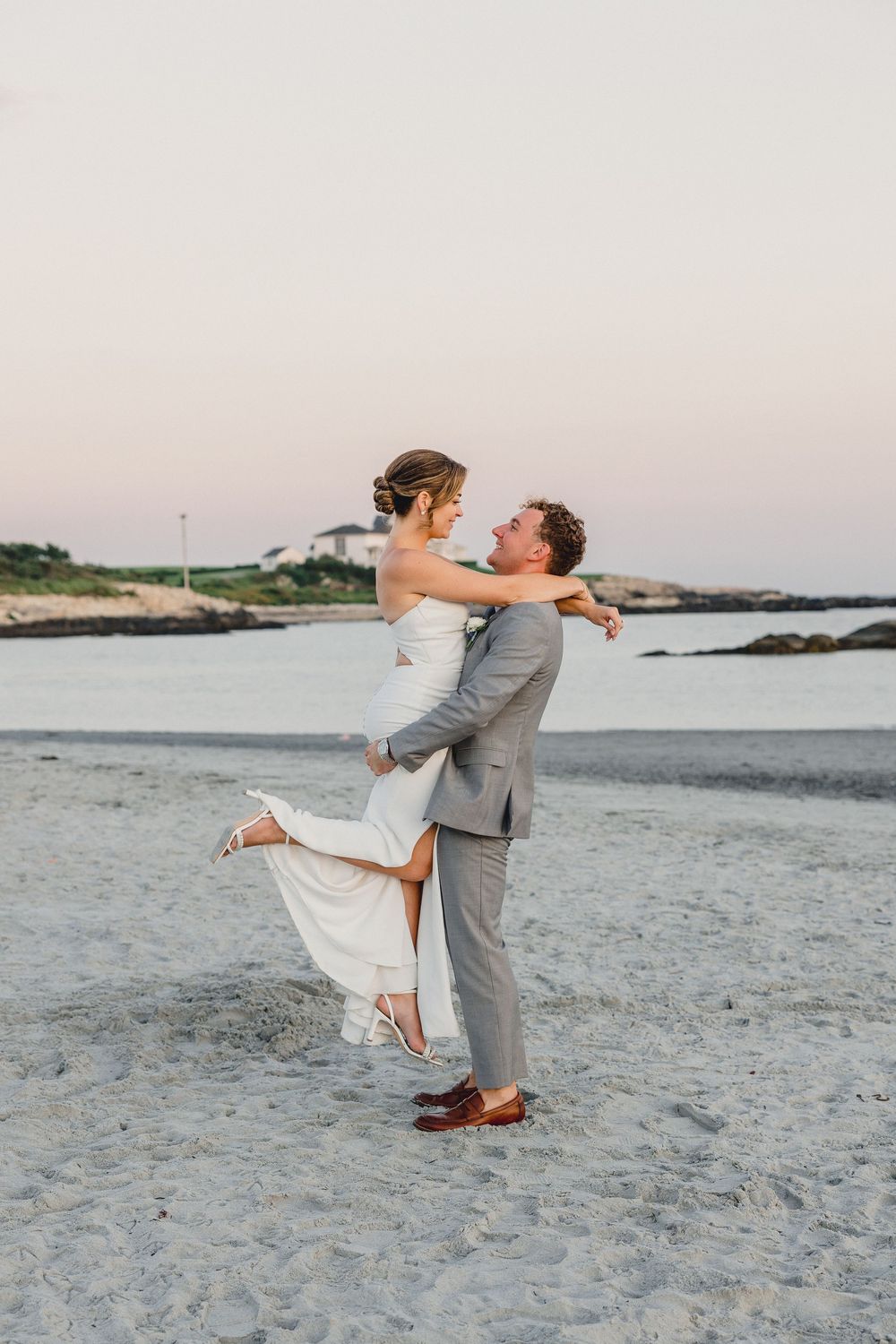 Beach wedding in Newport, Newport Rhode Island Wedding photography