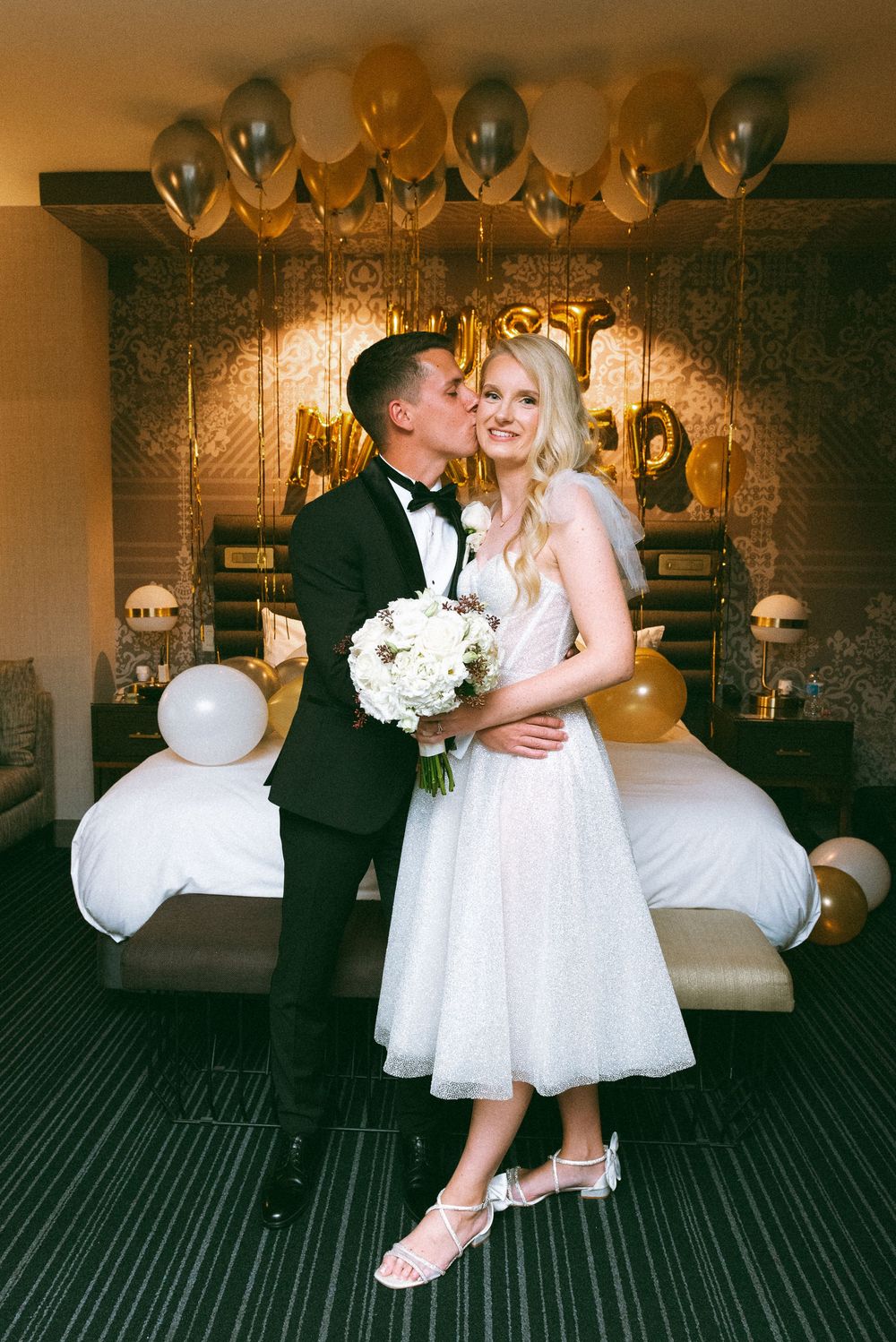 Las Vegas Night elopement