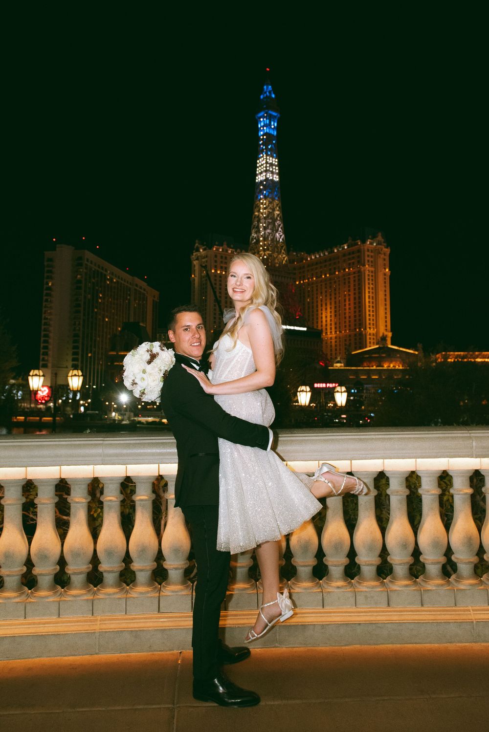 Las Vegas Night elopement