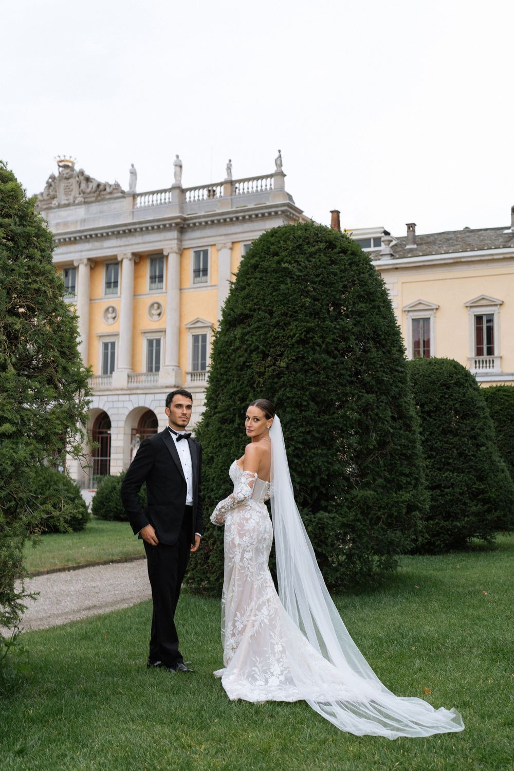Wedding photography at Lake Como. Lake Como Elopement