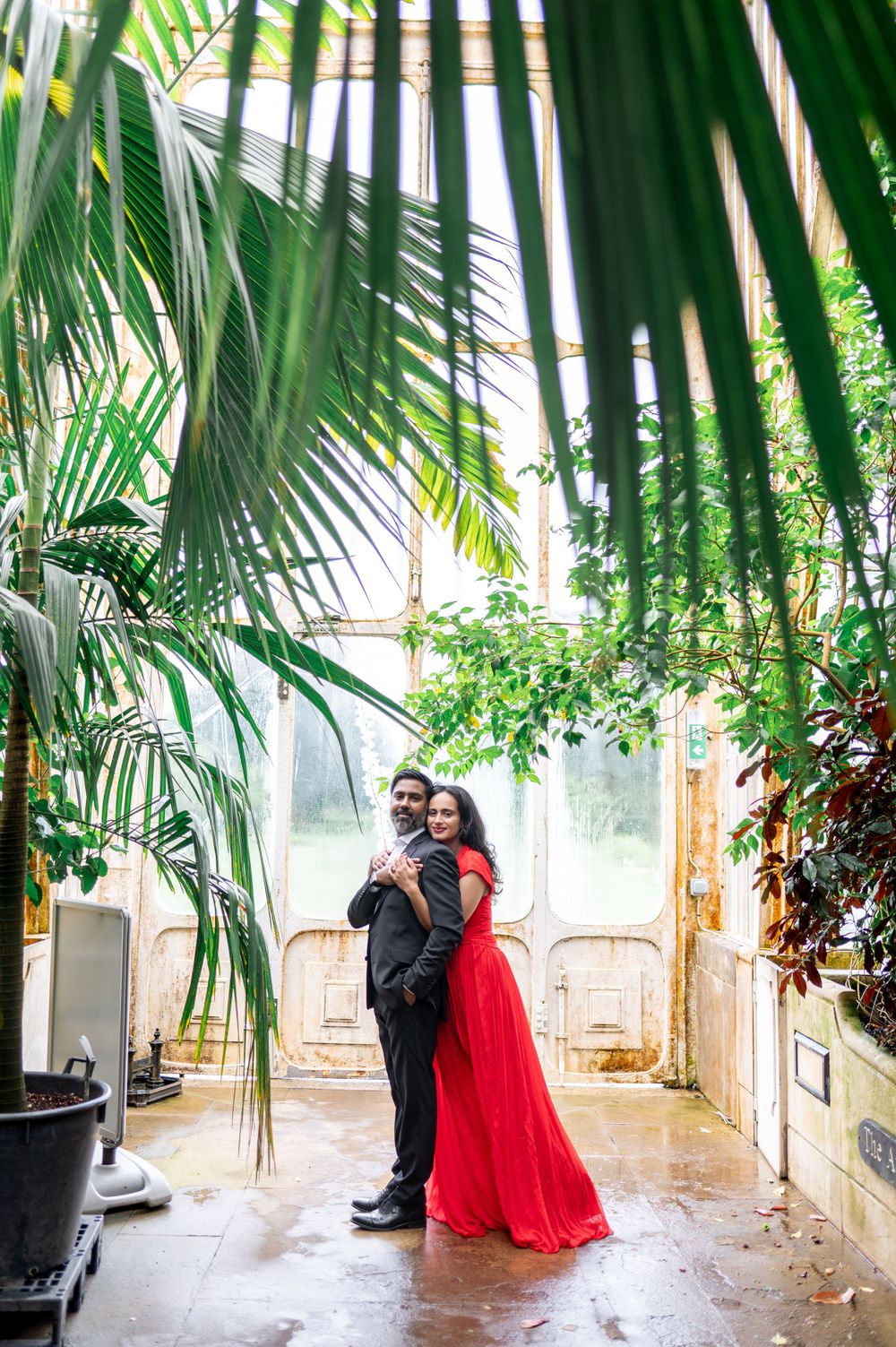 Kew gardens wedding day , weddings at kew gardens, Indian Gujarati wedding photographer kew gardens photographer