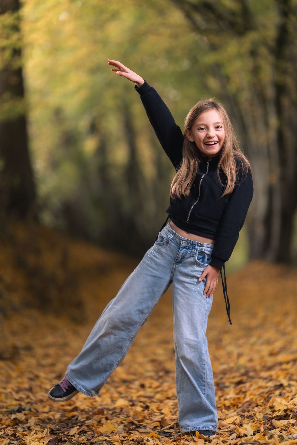 Portrait de fille en automne, Liège.