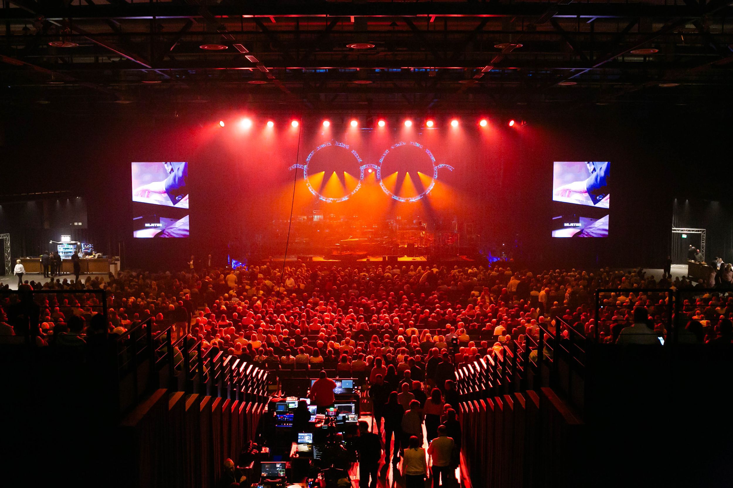 Celebrating the music of Elton John med Peter Johansson och Norrköping symfoniorkester. Fotograf Rebecca Nordin. Linköping. SAAB arena.