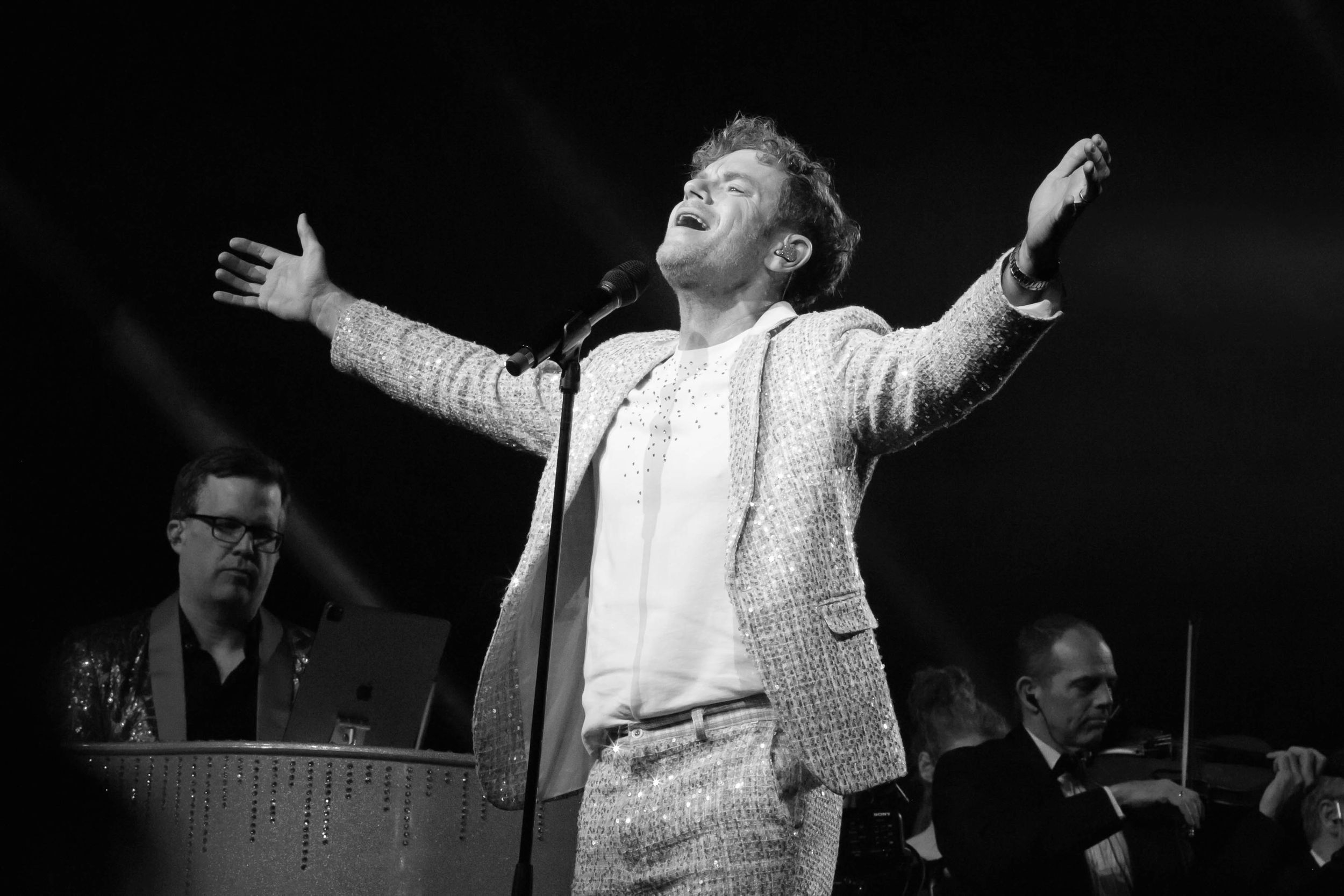 Celebrating the music of Elton John med Peter Johansson och Norrköping symfoniorkester. Fotograf Rebecca Nordin. Linköping. SAAB arena.