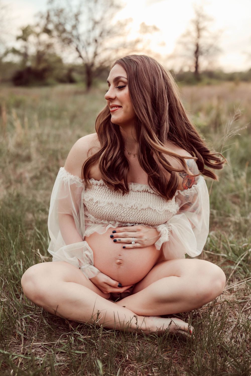 maternity photographer, Kansas City, Oregon, South Carolina, Arizona, family photographer, film, lifestyle, moody, photography