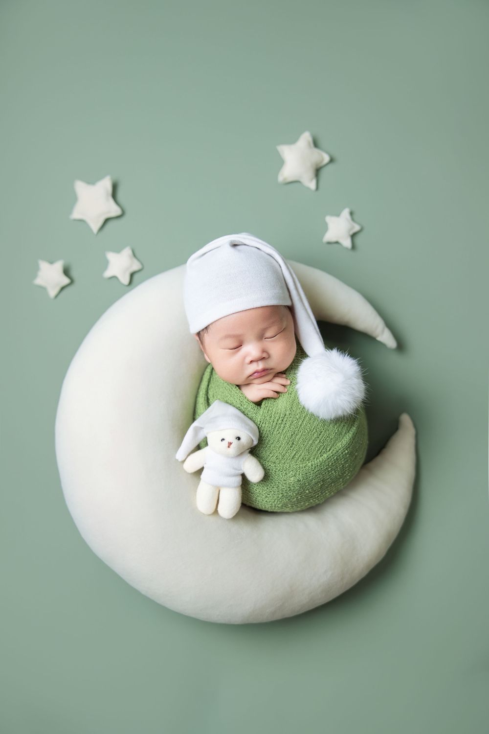 Seattle best Newborn photo
seattle Newborn photographer recommendation
Bellevue best newborn photo
Seattle milestone photo
Seattle family ph