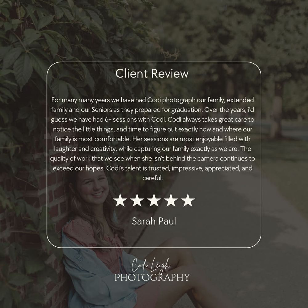 Professional photography website header with dark green foliage background and client review section displaying 5 stars.