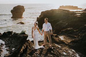 Elegant prewedding photography in Bali with natural light