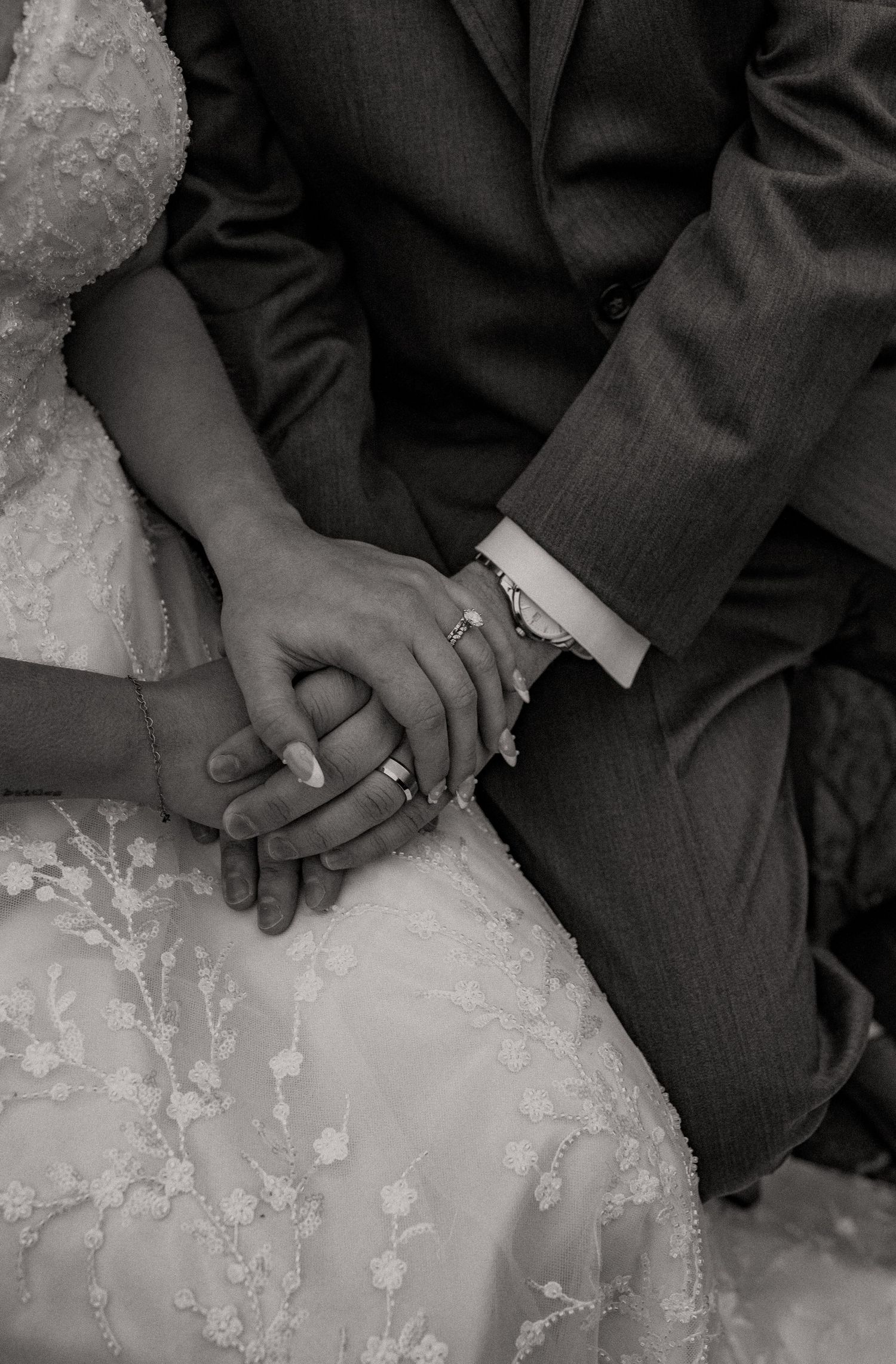 Michigan Wedding Photographer | Creative Art By Bree / Castle Farms