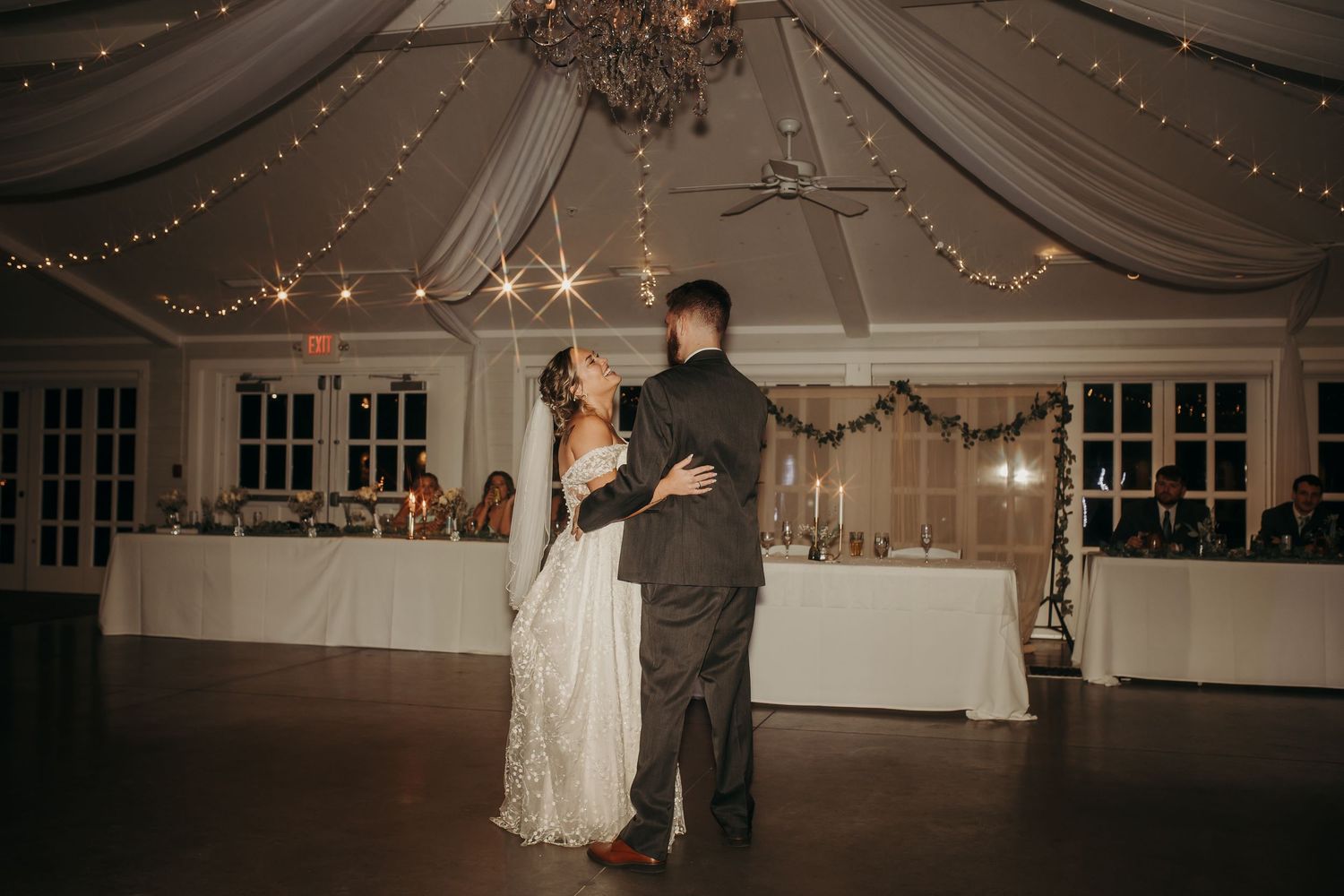 Michigan Wedding Photographer | Creative Art By Bree / Castle Farms