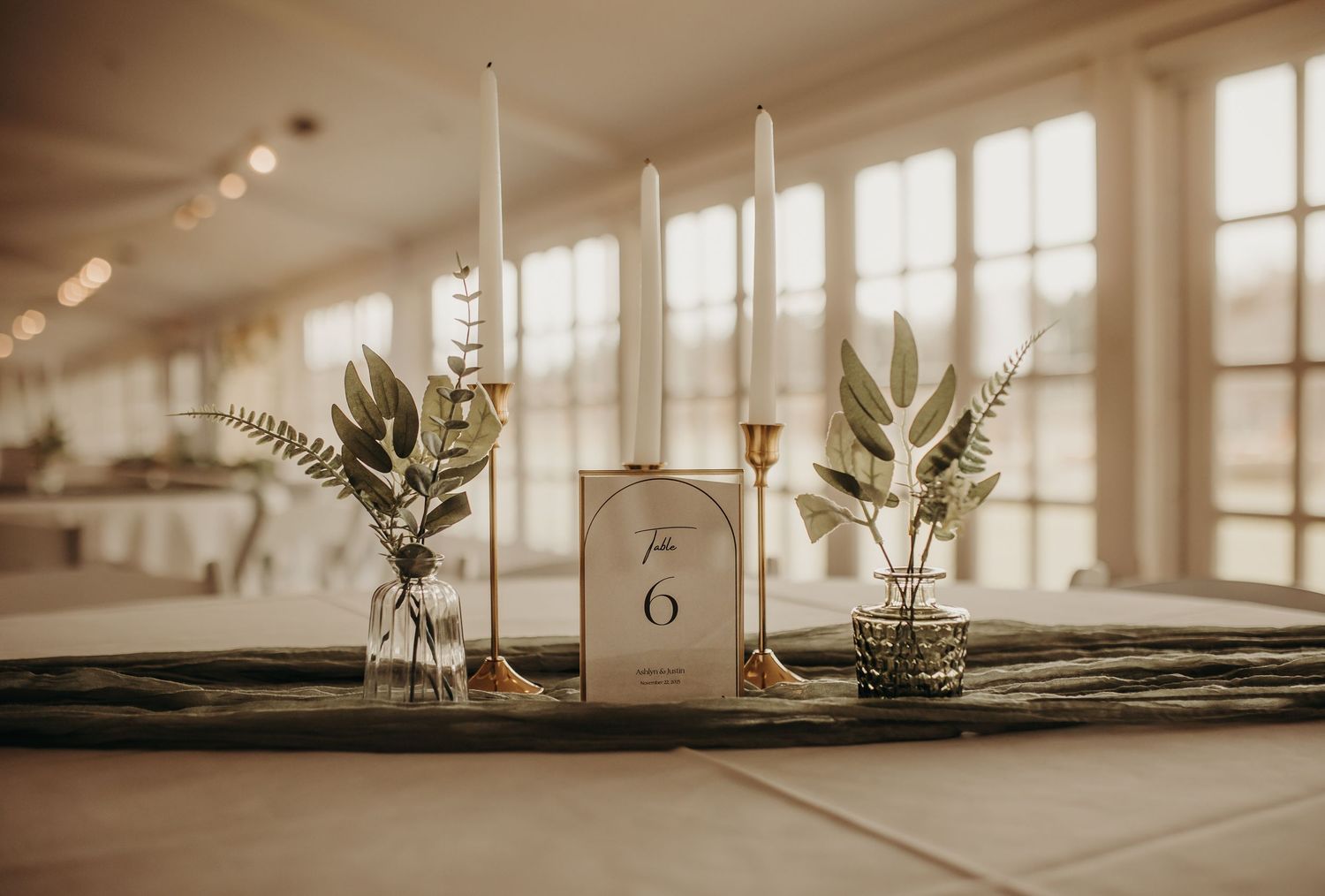 Michigan Wedding Photographer | Creative Art By Bree / Castle Farms