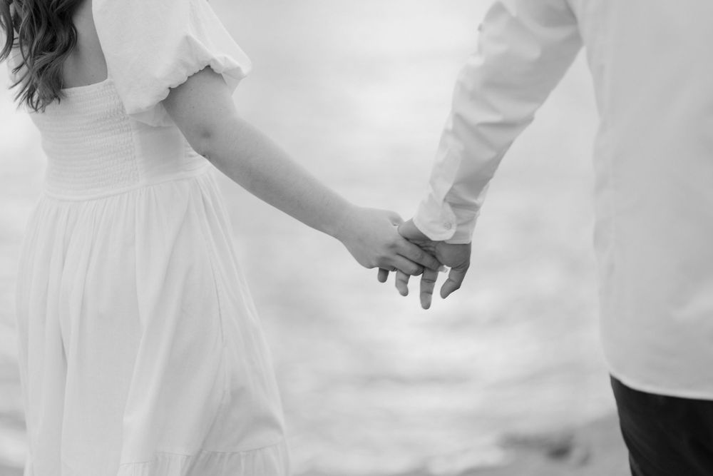 Down Town Toronto skyline Photoshoot, engagement Photographer