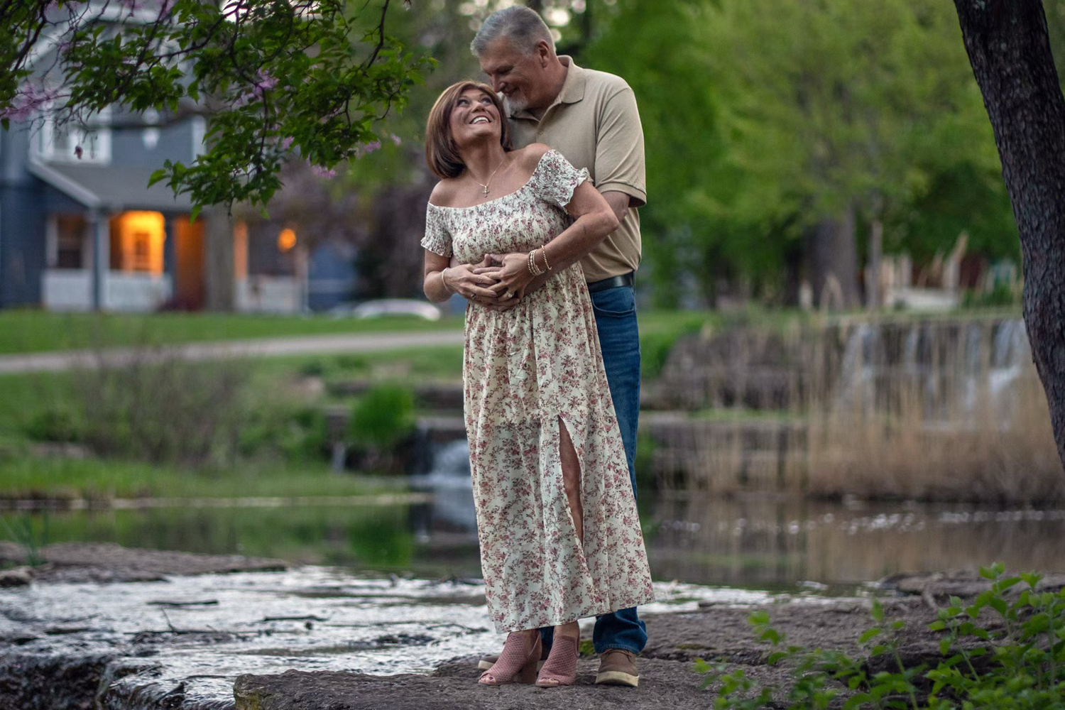 outdoors Engagement Photos near a pond at Franklin Park Conservatory
