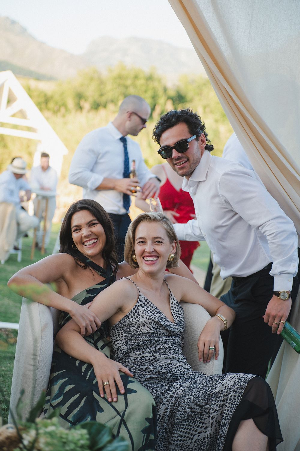 Guests celebrating at the canapes