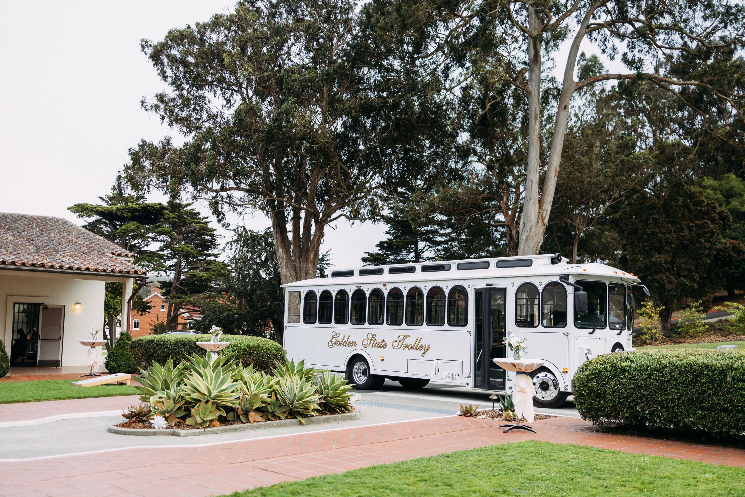 San Francisco wedding trolley transportation