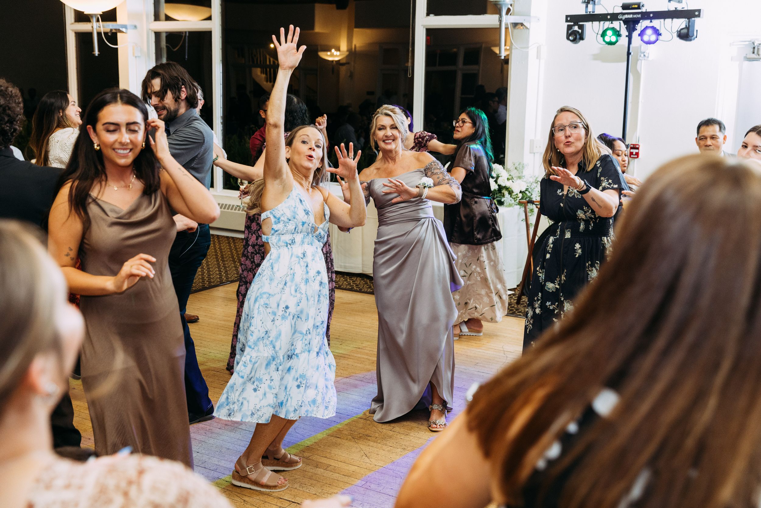 Bay Area wedding reception dancing