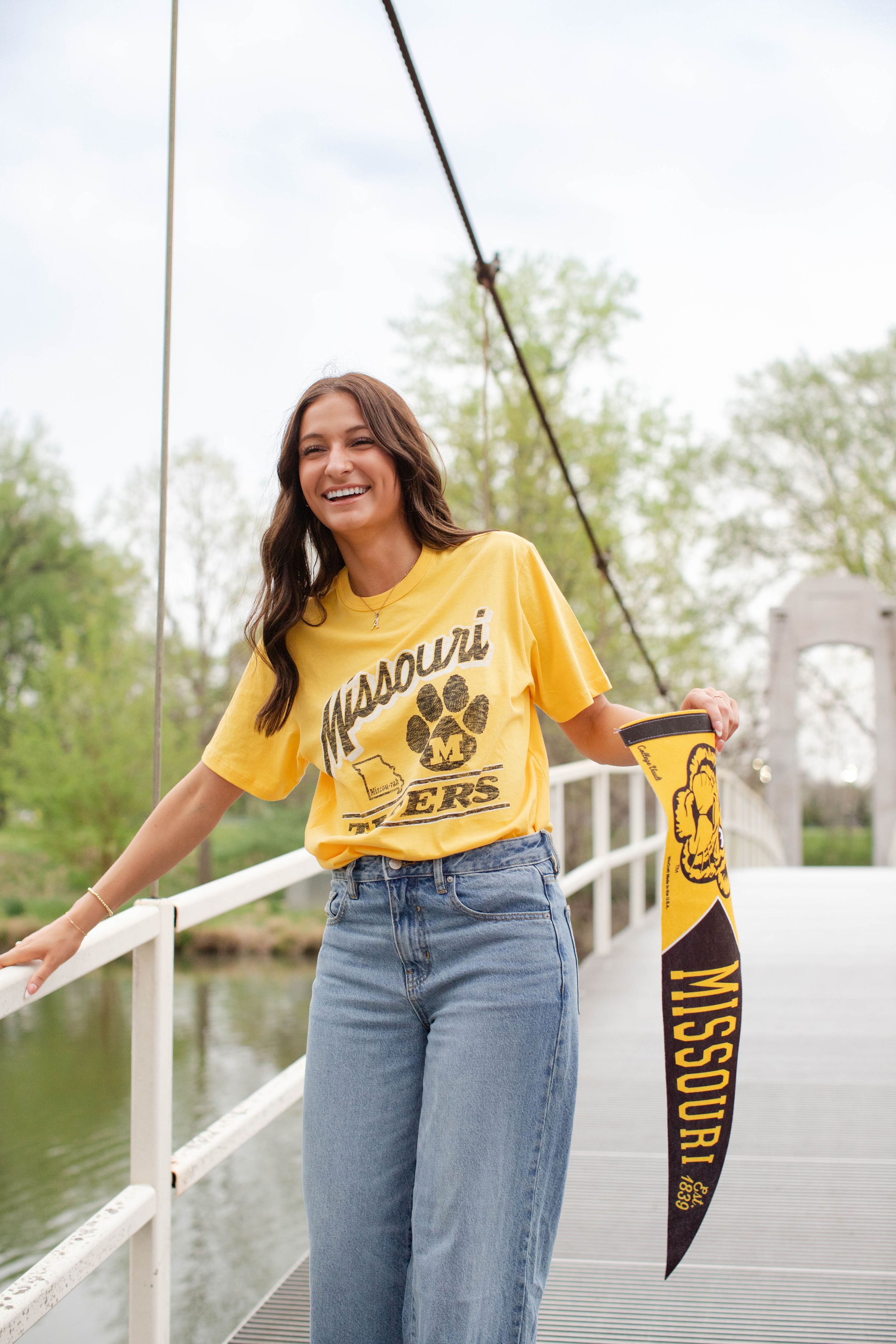 High school senior during her Spring 2026 Saint Louis senior portraits in Forest Park. Authentic senior photography by Faith’s Flicks.