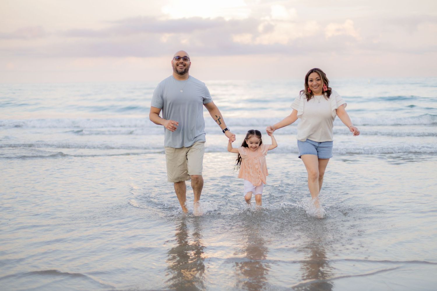 Fort Lauderdale family photographer capturing candid beach moments